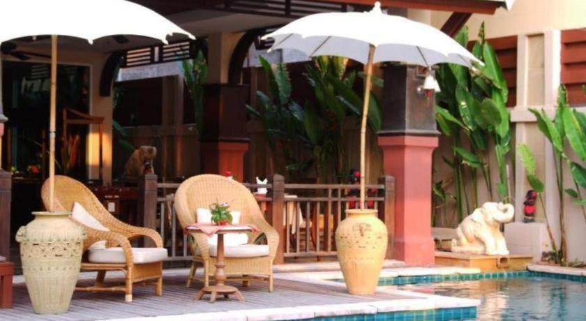 Sarita Chalet & Spa Hotel - Sha Extra Plus Jomtien Beach Esterno foto